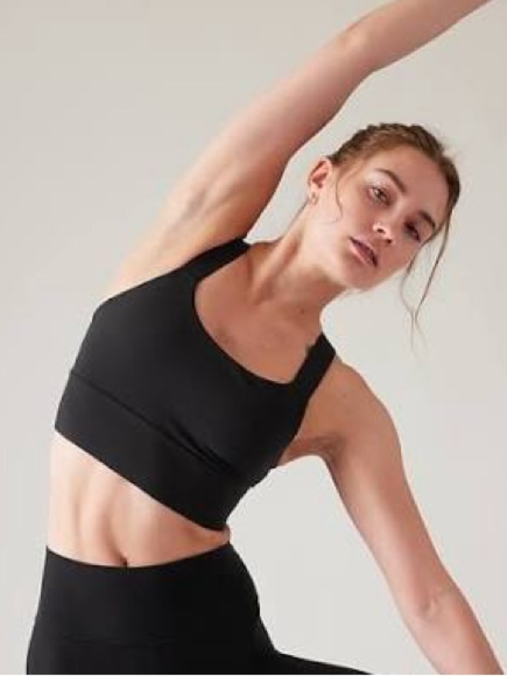MEDIUM Athleta women’s long line warrior twist sports bra A-C cups black